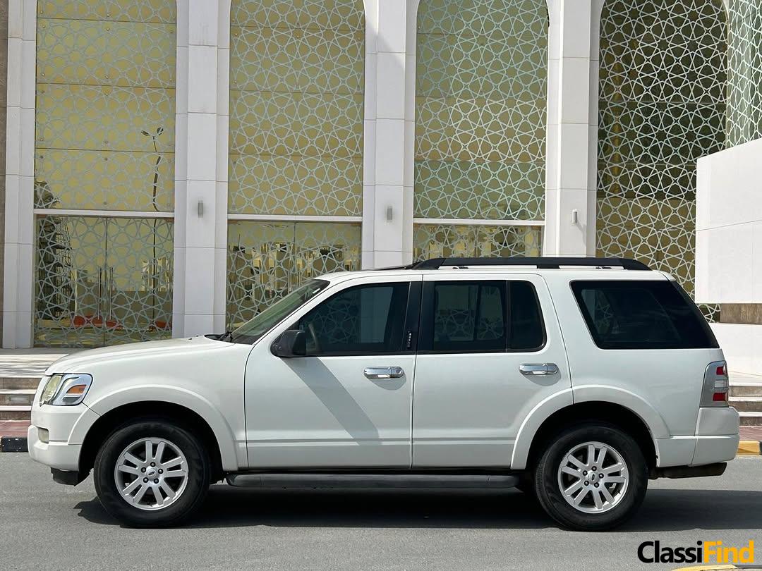 FORD EXPLORER 4×4 FULL OPTION