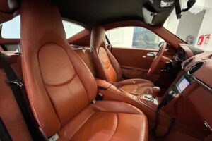 للبيع: بورشه كايمان S 2007