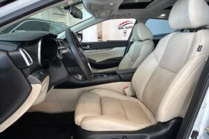 FOR SALE : NISSAN MAXIMA SV The model : 2017