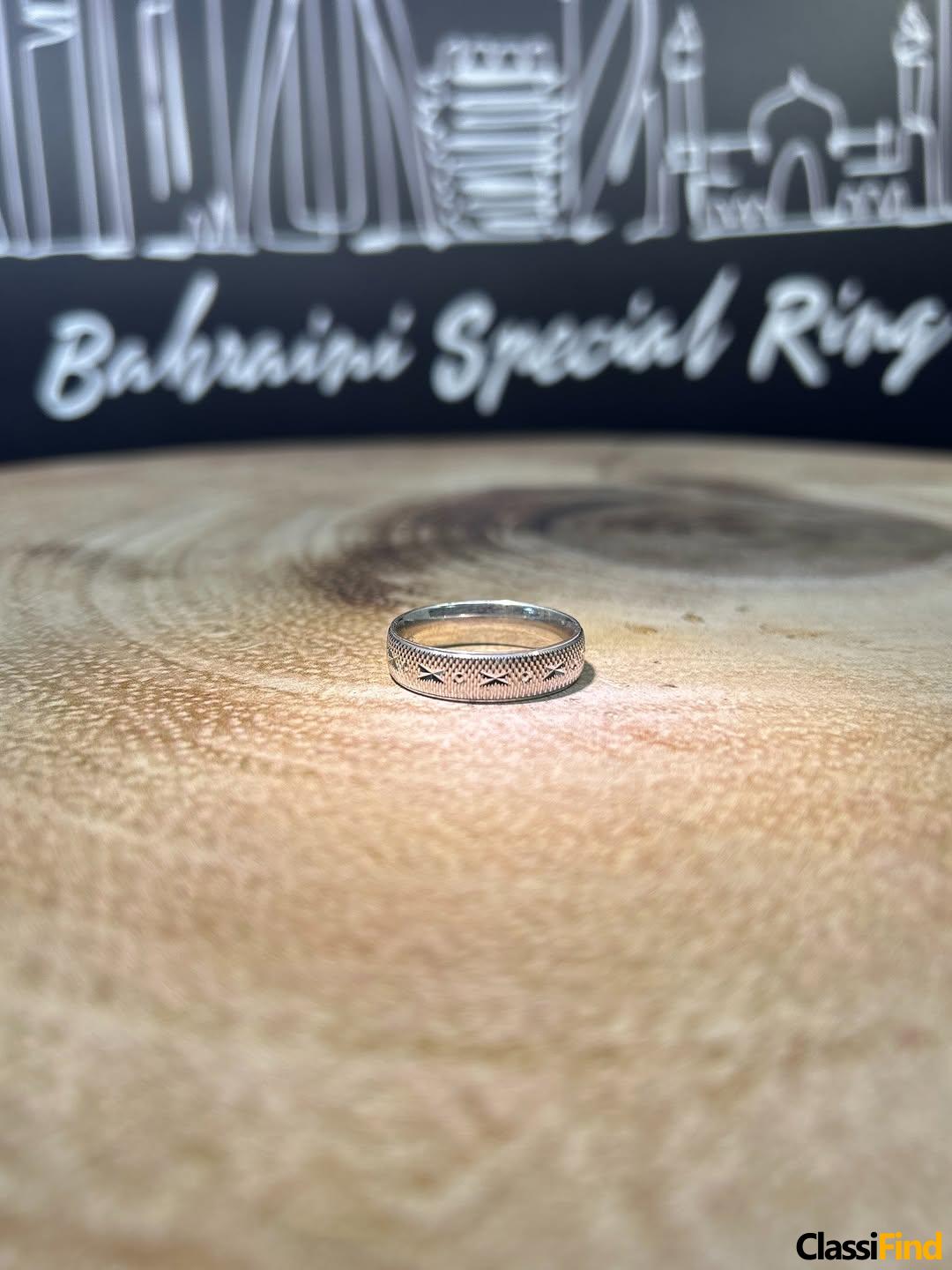 Design – Diamond Cuts Bahraini silver engagement band