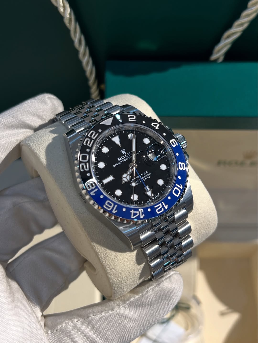GMT – MASTER II Batman 40 mm Reference 126710BLNR