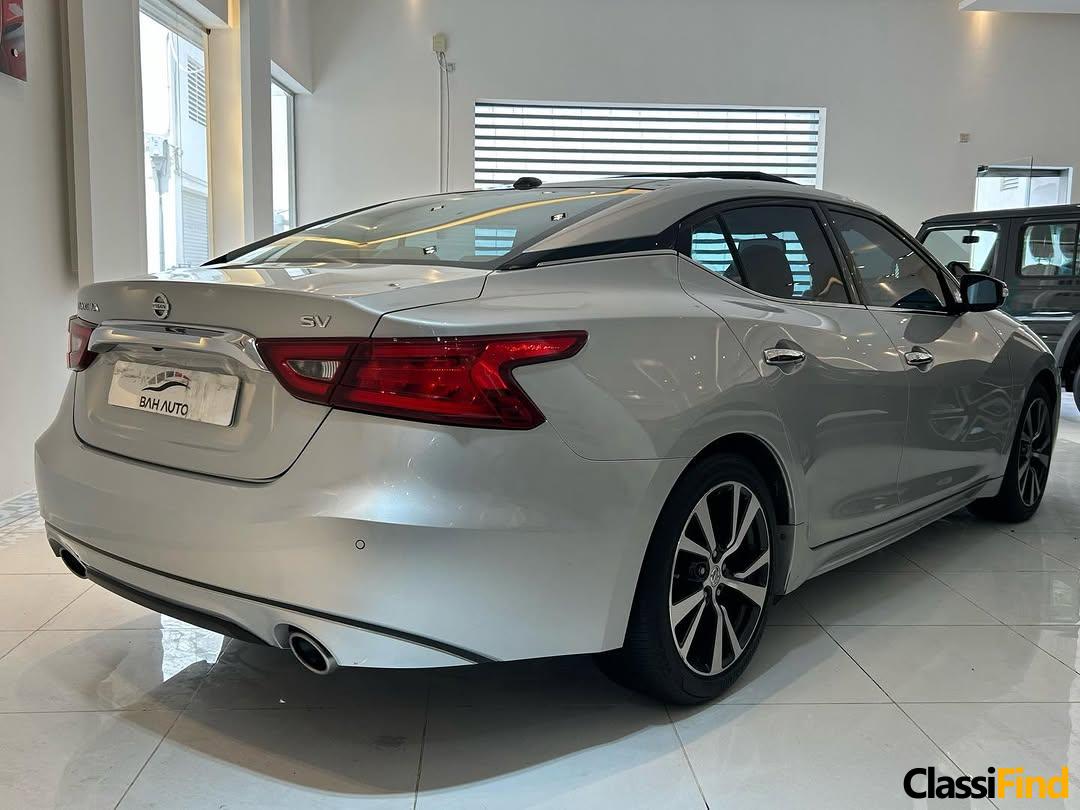 FOR SALE : NISSAN MAXIMA SV The model : 2017