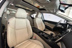 FOR SALE : NISSAN MAXIMA SV The model : 2017