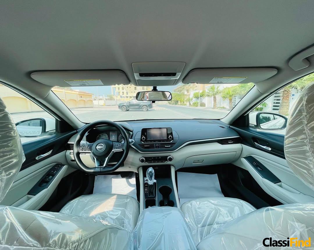 Nissan Altima 2021