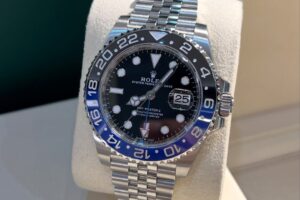 GMT – MASTER II Batman 40 mm Reference 126710BLNR