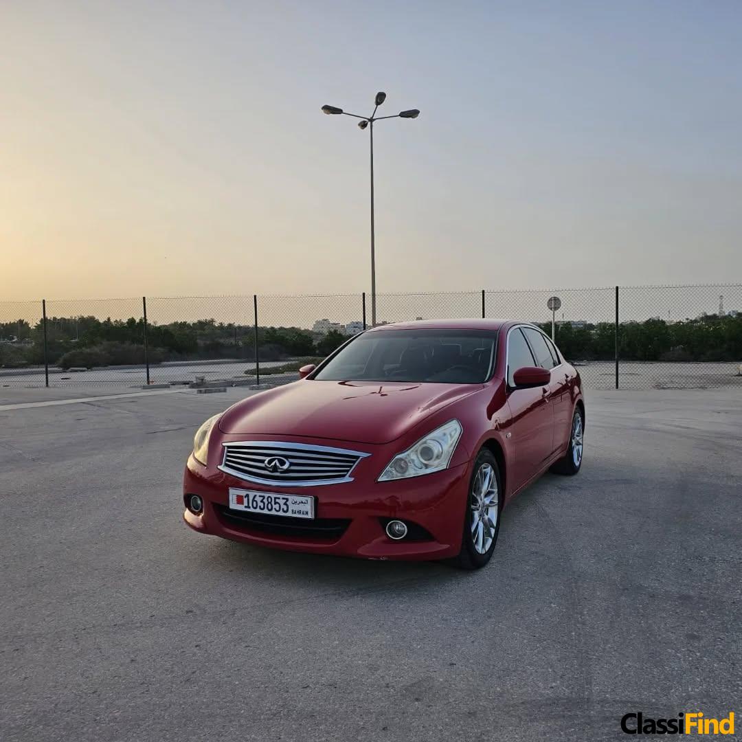 INFINITI G25 Model 2012