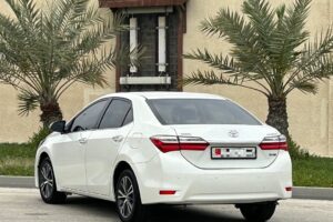 FOR SALE: TOYOTA COROLLA 2.0 GLI 2017