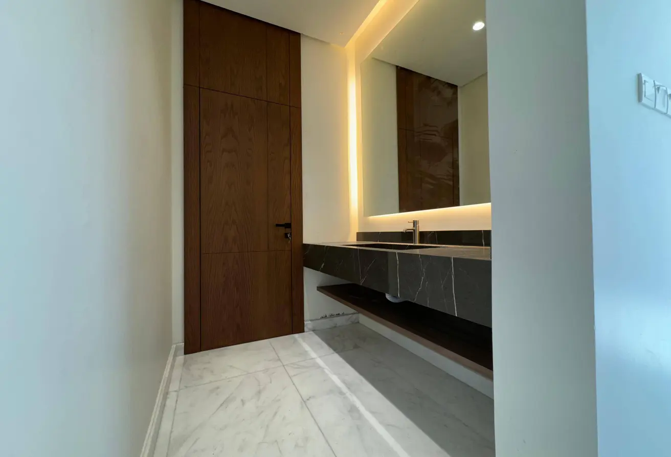 Luxurious Brand New Villas for Sale in Maqaba: Prime Location Near St. Christopher’s School