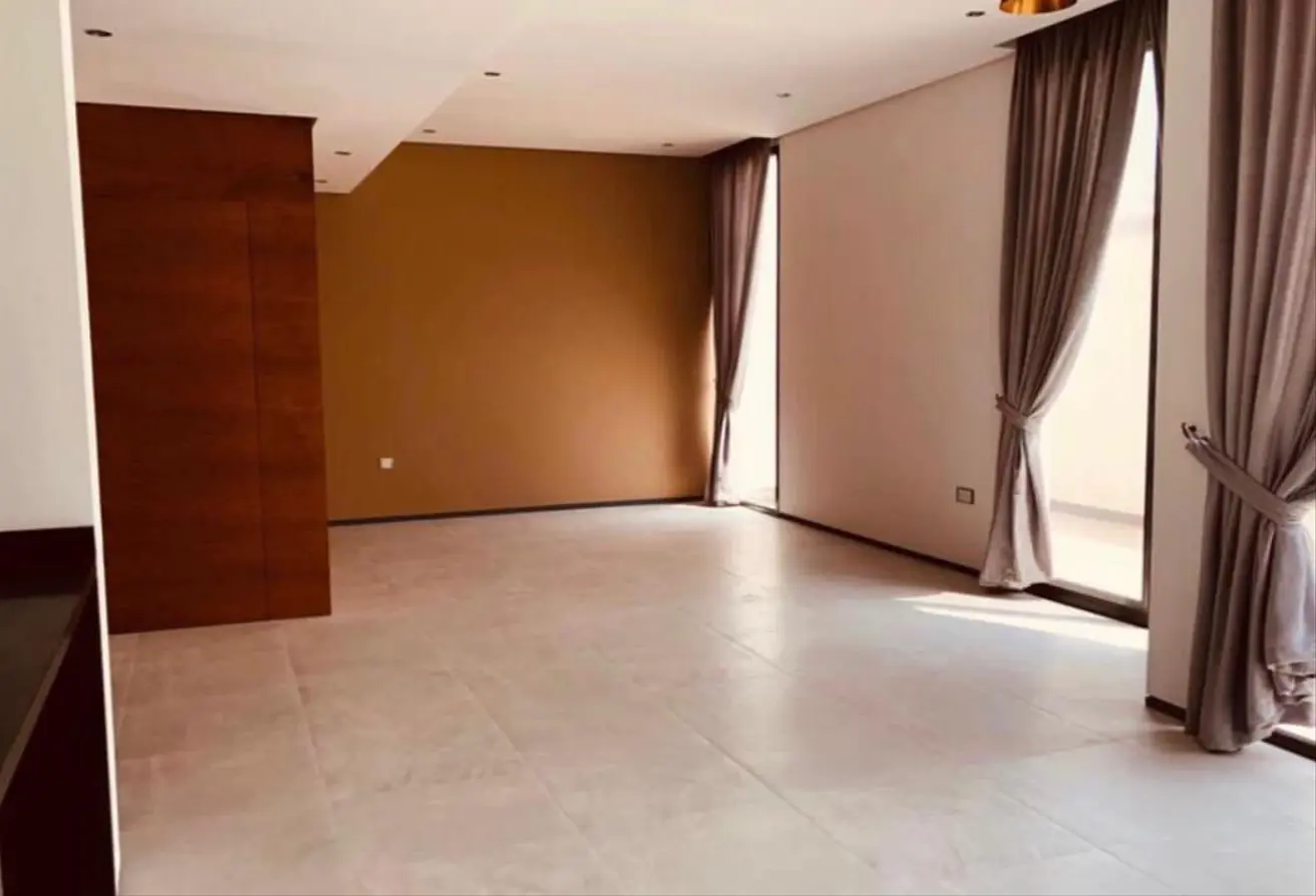 Luxurious Villas for Rent in Saar – Peaceful Setting with Comprehensive Amenities