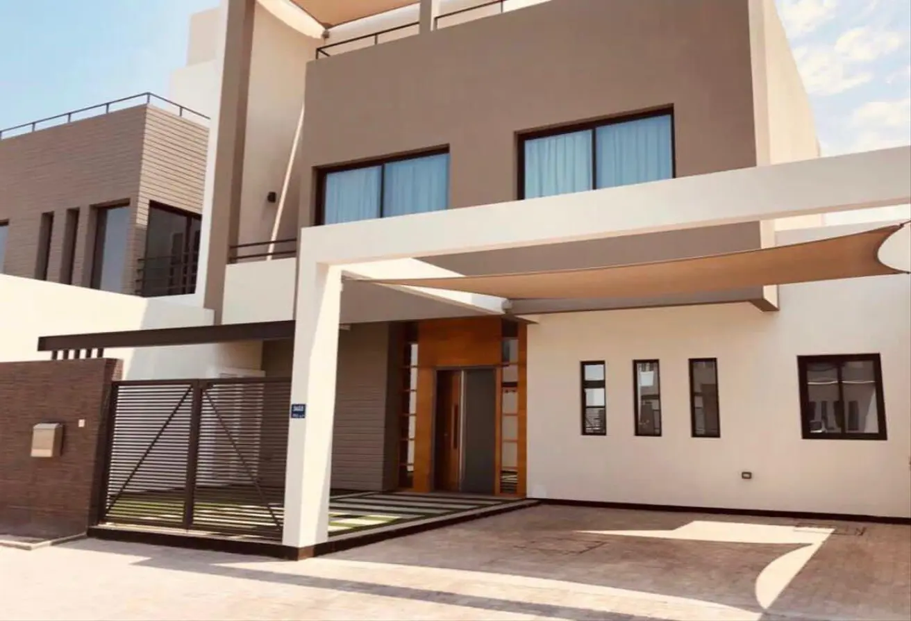 Luxurious Villas for Rent in Saar – Peaceful Setting with Comprehensive Amenities