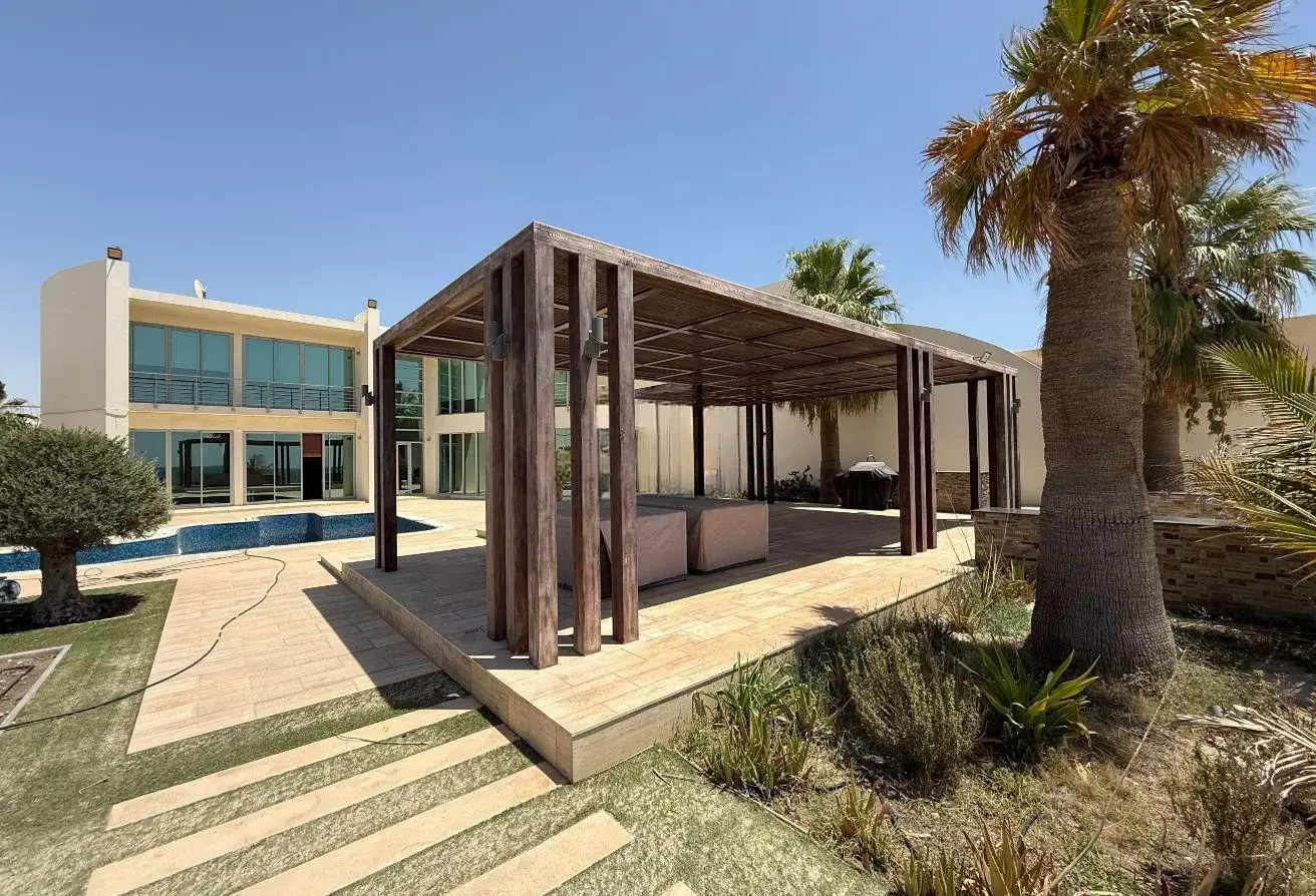 Luxurious and Prestigious 1500 SQM Villa Overlooking the Open Sea | ATOL 2