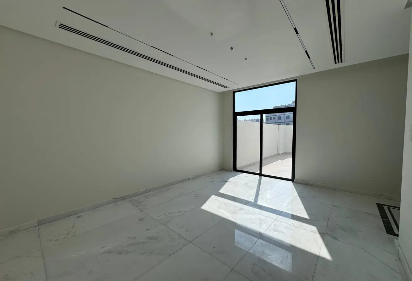 Luxurious Brand New Villas for Sale in Maqaba: Prime Location Near St. Christopher’s School