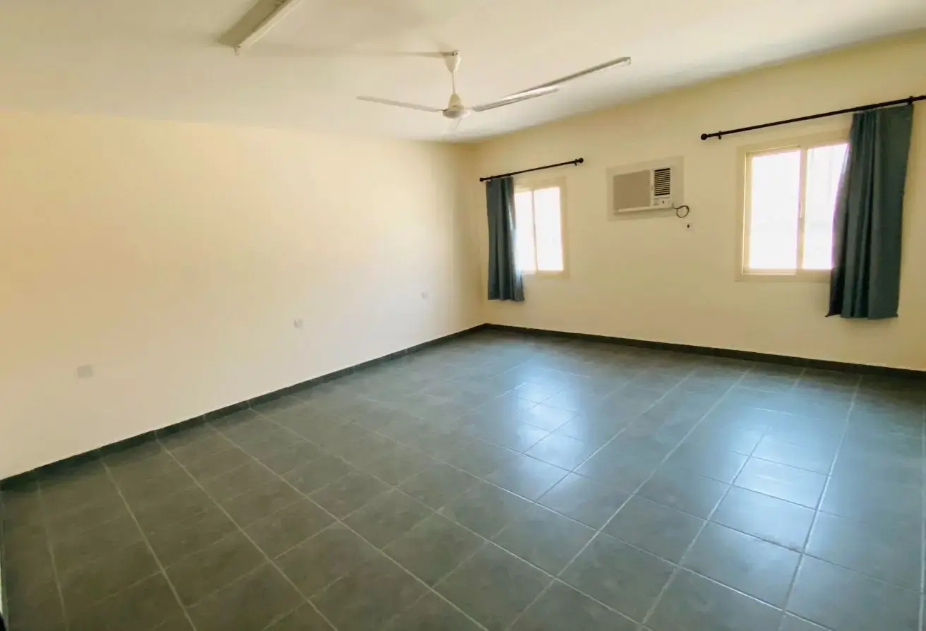 مبنى سكن عمال جديد للإيجار في الحد