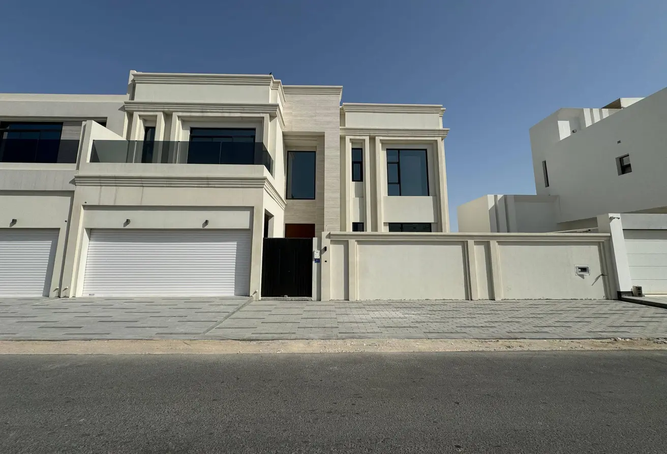 Luxurious Brand New Villas for Sale in Maqaba: Prime Location Near St. Christopher’s School