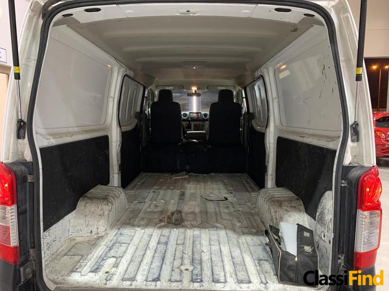 Used Nissan Urvan Minibus 2020 Bahrain