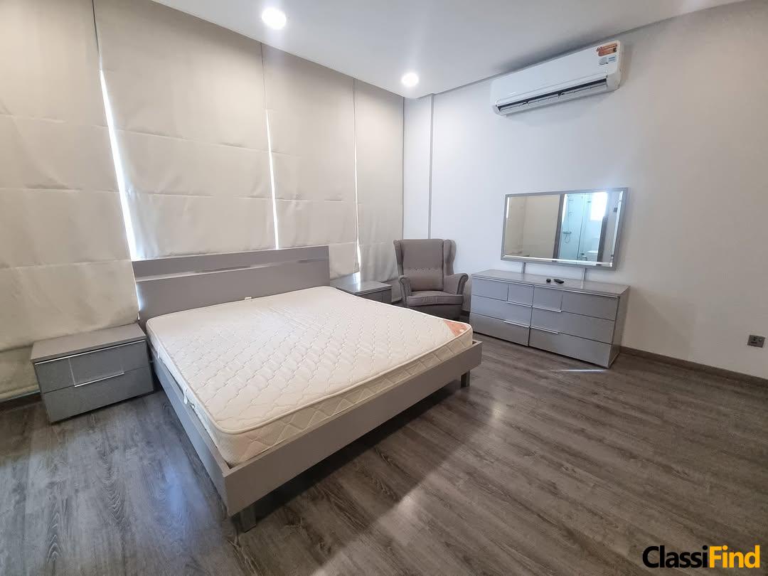 Apartment for rent in Janabiya