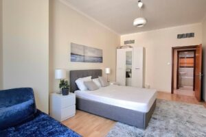 2 Bedroom Apartment available for Rent in Amwaj.