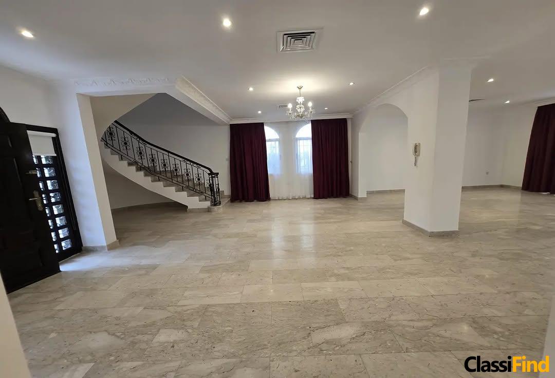 Dream Villa for Rent in Mahooz