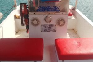 For Sale: AL NAWRAS 27 ft Boat with Dual Yamaha 85hp Engines – Good Condition!