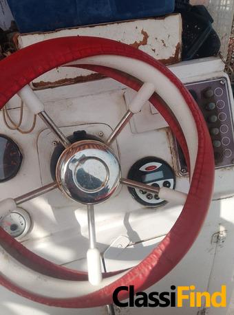For Sale: AL NAWRAS 27 ft Boat with Dual Yamaha 85hp Engines – Good Condition!