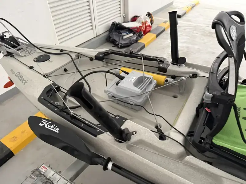 Hobie Outback Kayak 2021 + Torqeedo 1103AC Motor