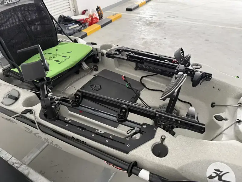 Hobie Outback Kayak 2021 + Torqeedo 1103AC Motor