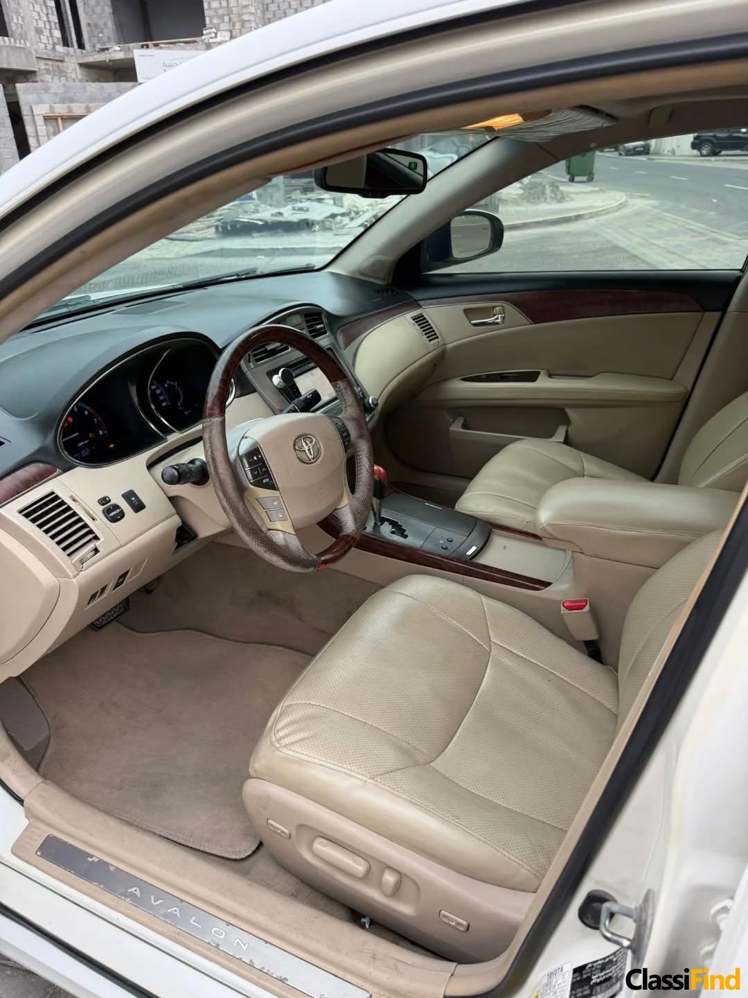 Avalon 2012 For Sale
