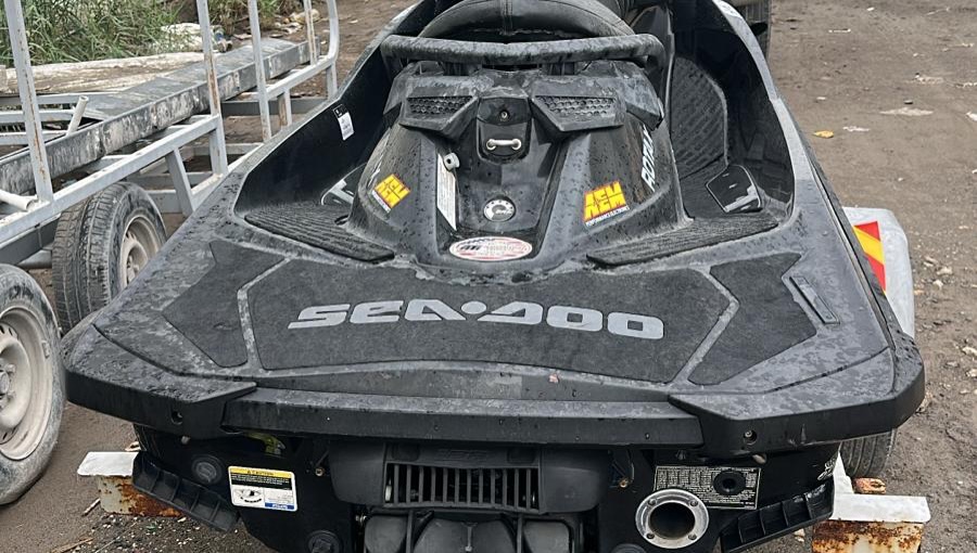 For sale: RXP260 Jet Ski, 2013 model