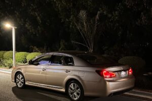 For Sale: Toyota Avalon, Model: 2012