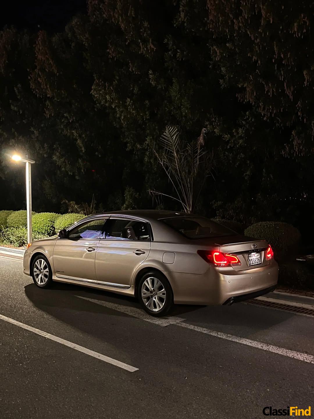 For Sale: Toyota Avalon, Model: 2012