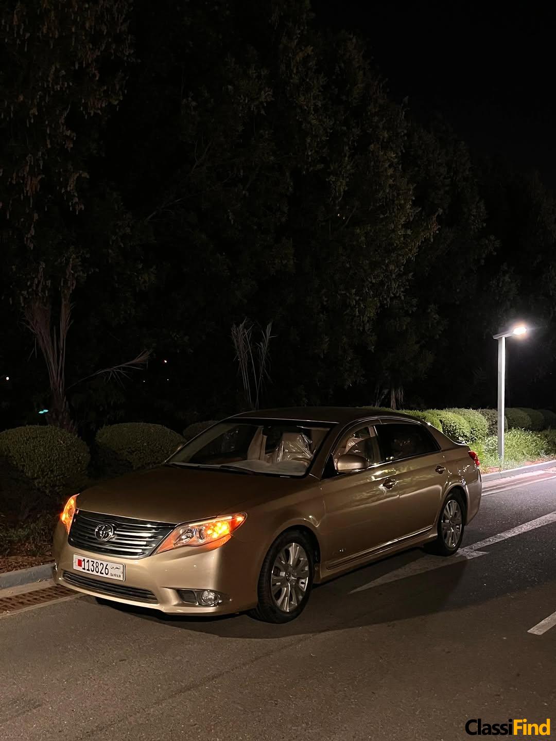 For Sale: Toyota Avalon, Model: 2012