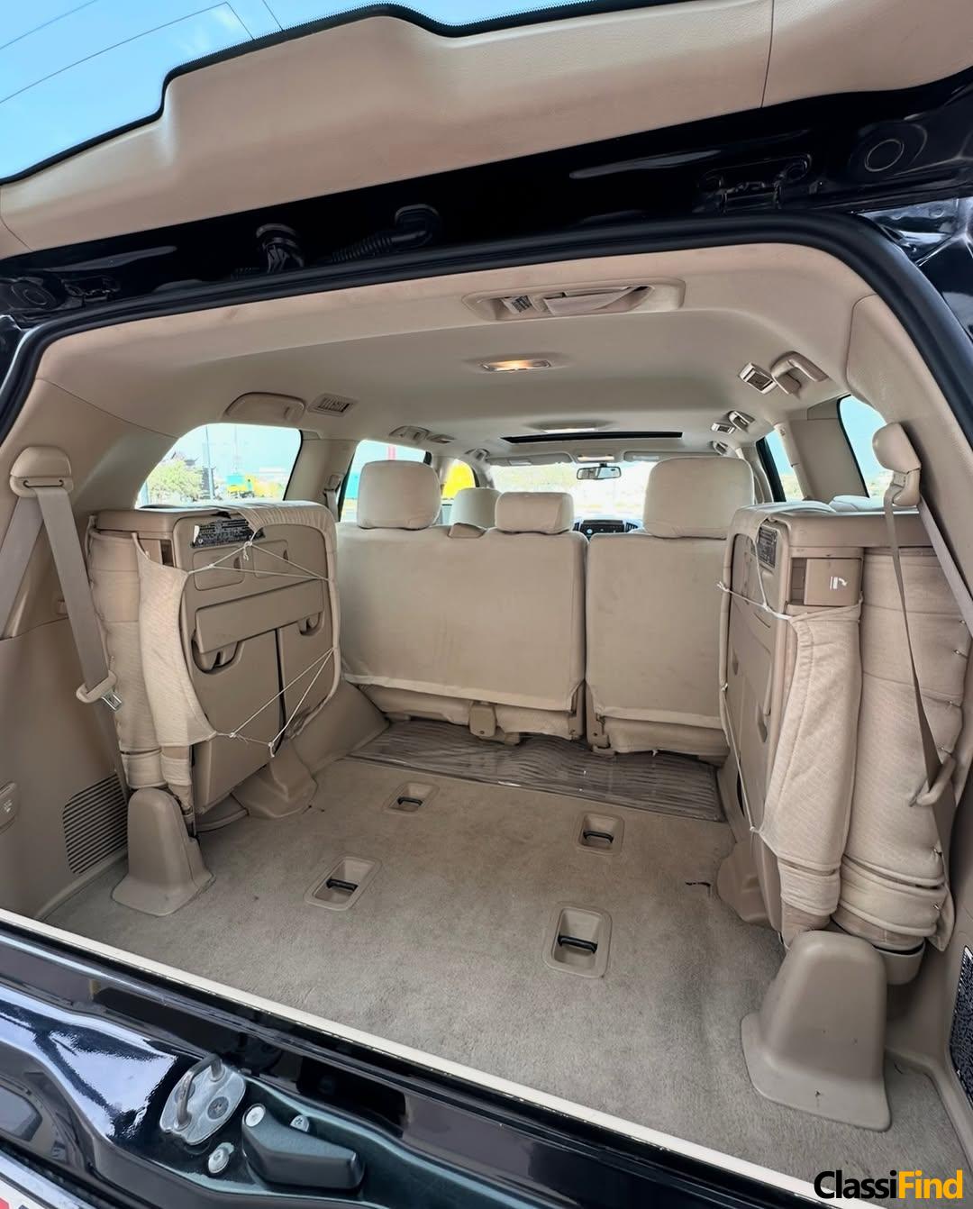 Land Cruiser GXR V8 2014 Model Bahrain Agency