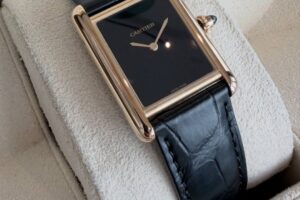 Cartier Tank Louis Yellow Gold