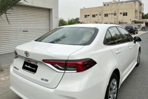Used Toyota Corolla 1.6 2021 Model 70,000 km, Bahrain