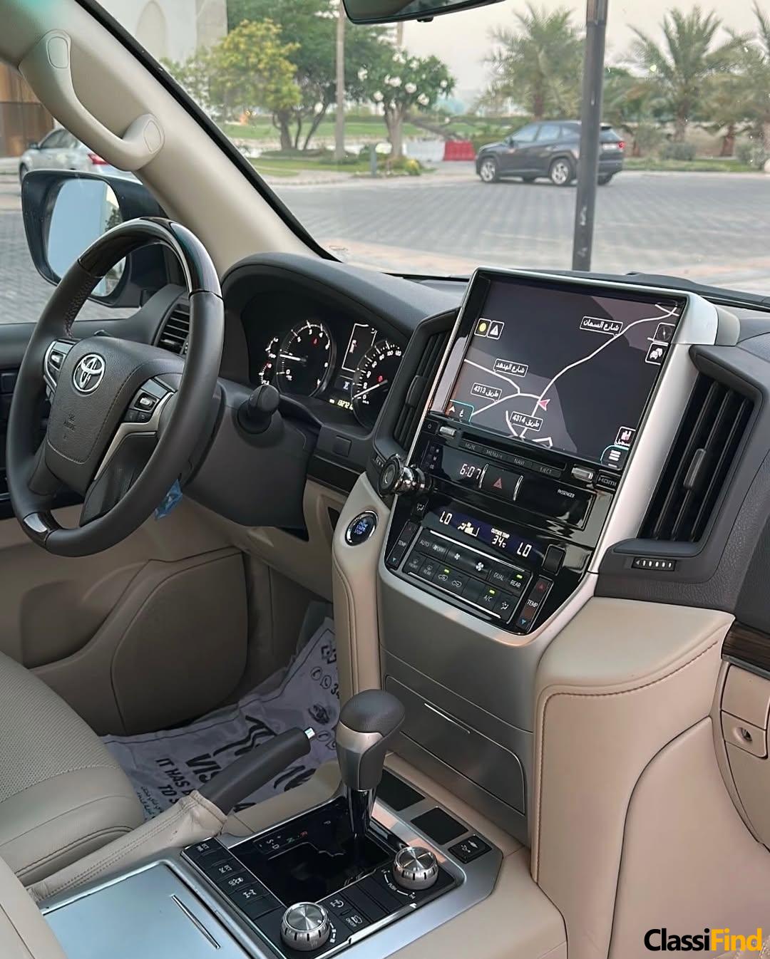 Used Land Cruiser GXR Grand Touring 2019 Model 132,000 km, Bahrain