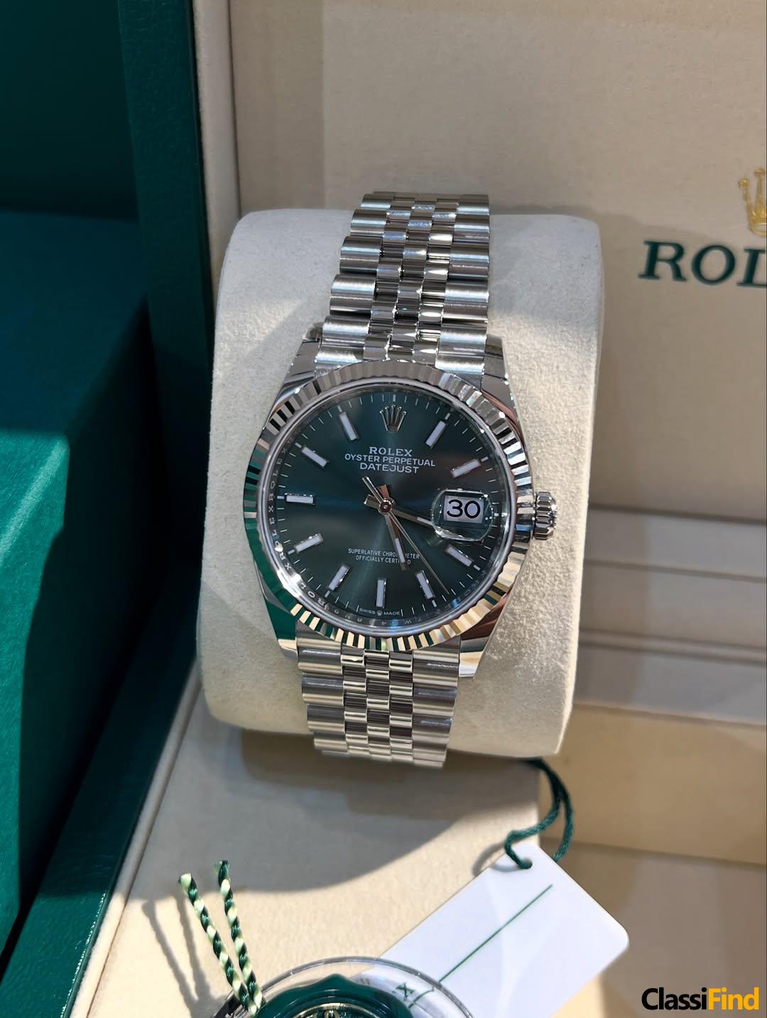 Datejust Steel White gold bezel Reference 126234 Size 36 mm