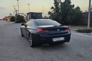 BMW 650i Coupe 8 Cylinders / 4.4L