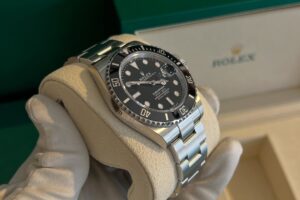 SUBMARINER Date 41mm
