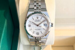 LAND-DWELLER Steel Fluted bezel 36 mm open back case