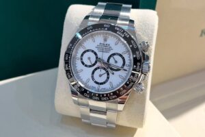 Daytona Panda Reference 126500LN 10/2024 Size 40 mm