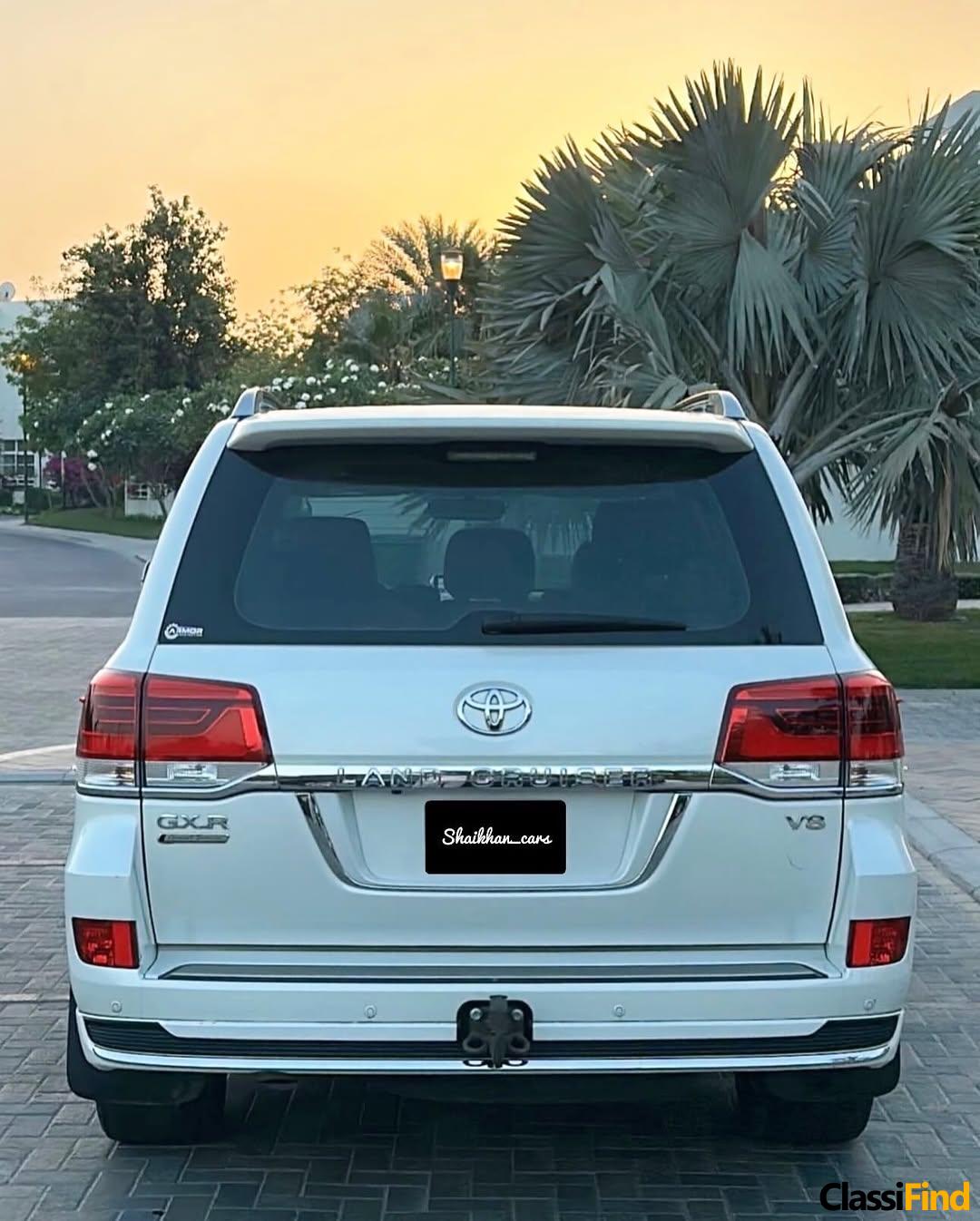 Used Land Cruiser GXR Grand Touring 2019 Model 132,000 km, Bahrain