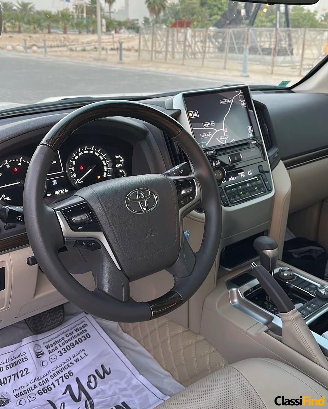 Used Land Cruiser GXR Grand Touring 2019 Model 132,000 km, Bahrain