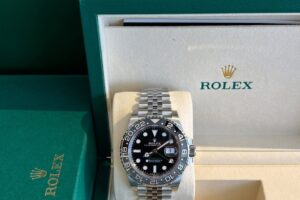 Bruce Wayne GMT – master II Ref 126710GRNR 40 mm