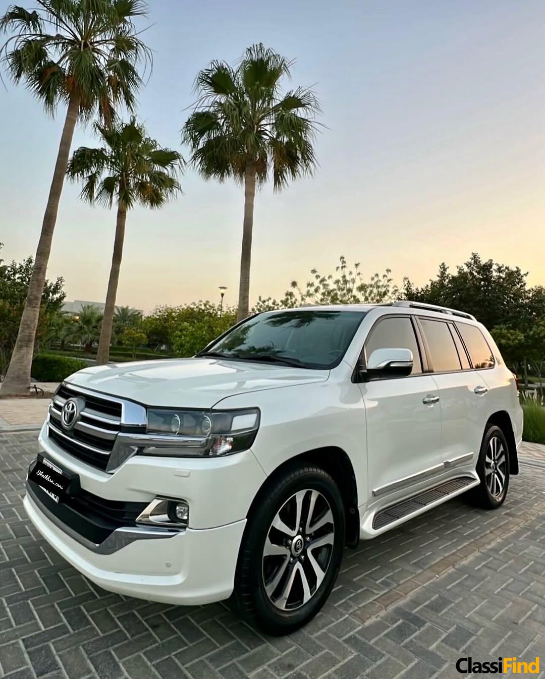 Used Land Cruiser GXR Grand Touring 2019 Model 132,000 km, Bahrain