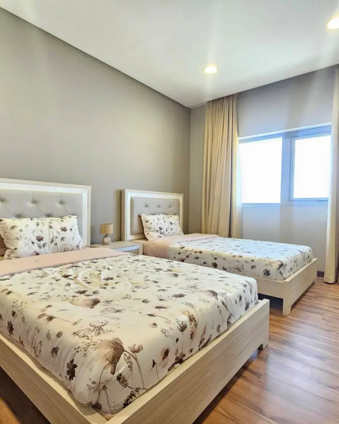 Experience refined living in this newly renovated high-floor 2-bedroom apartment in the heart of Seef, just steps away from City Centre Bahrain