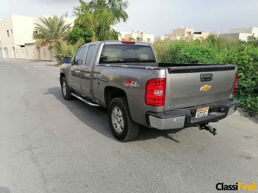 For sale Z71 Silverado Shipper Model: 2013
