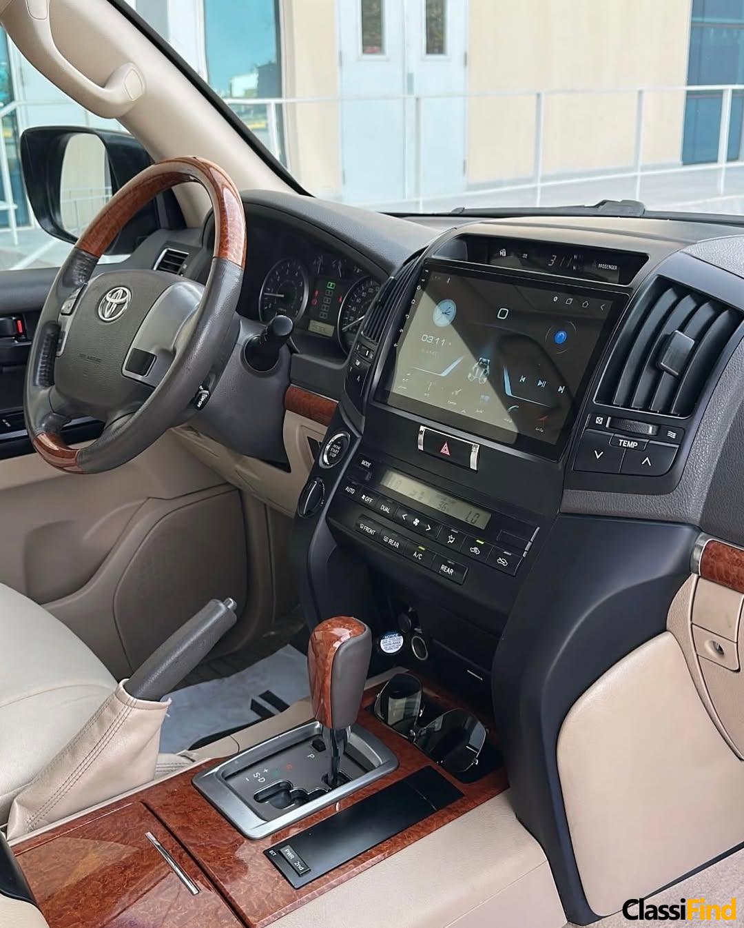 Land Cruiser GXR V8 2014 Model Bahrain Agency