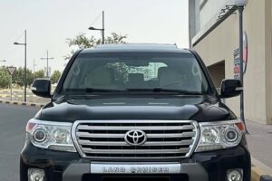 Land Cruiser GXR V8 2014 Model Bahrain Agency