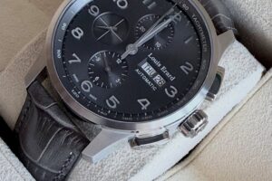 Louis Erarad 1931 Chrono Steel & Alligator Strap