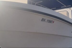 For sale: 26-foot Al-Dhaen boat, 2015
